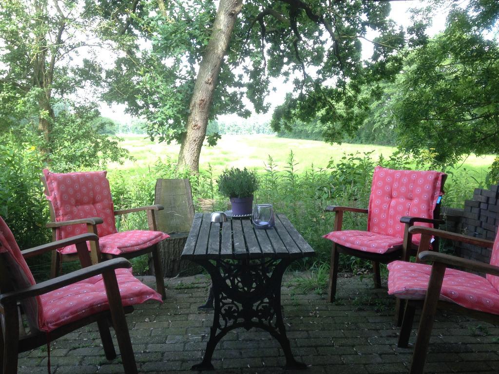 Bij En Boom Bed & Breakfast Drachten Exterior foto